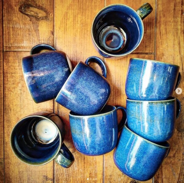 Caneca azul cobalto